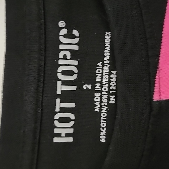 Hot Topic Black & Pink Stripe Split Girls Boxy Crop Top T- - Picture 5 of 8